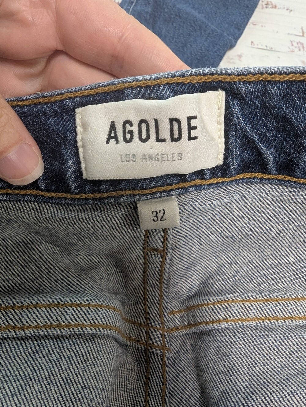Agolde Riley High Rise Cropped Jeans - Picture 7 of 7